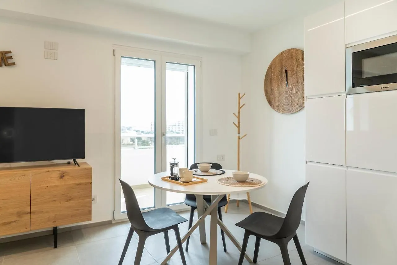 Gentile 46 Luxury Flat Apartment Bari Italy