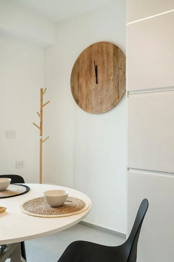 Gentile 46 Luxury Flat Apartment Bari Italy
